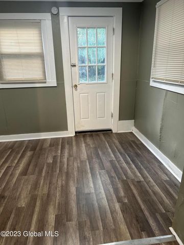 450 Hudson Avenue, Albany, NY 12203