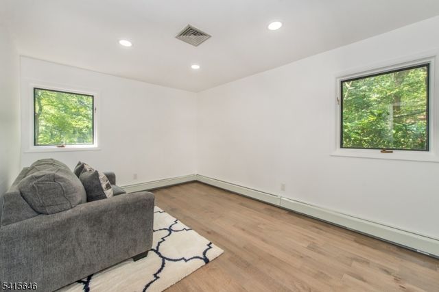 28 W Shore Rd, Mountain Lakes Boro, NJ 07046