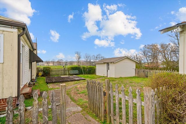 626 LaFayette Road, Rocky Face, GA 30740