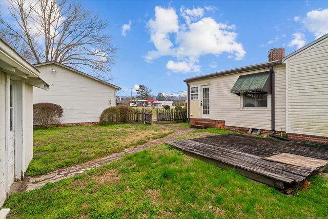 626 LaFayette Road, Rocky Face, GA 30740