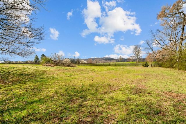 626 LaFayette Road, Rocky Face, GA 30740