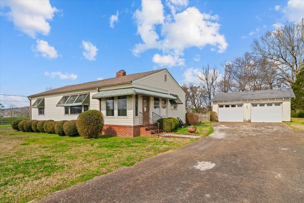 626 LaFayette Road, Rocky Face, GA 30740