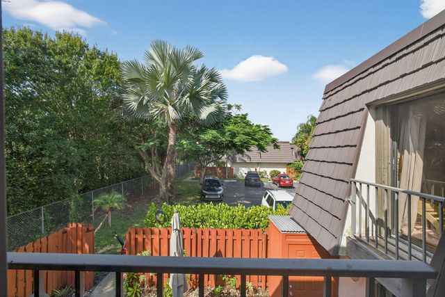 326 Jupiter Lakes Boulevard, Jupiter, FL 33458