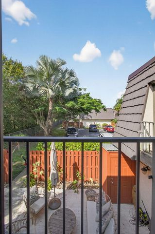 326 Jupiter Lakes Boulevard, Jupiter, FL 33458