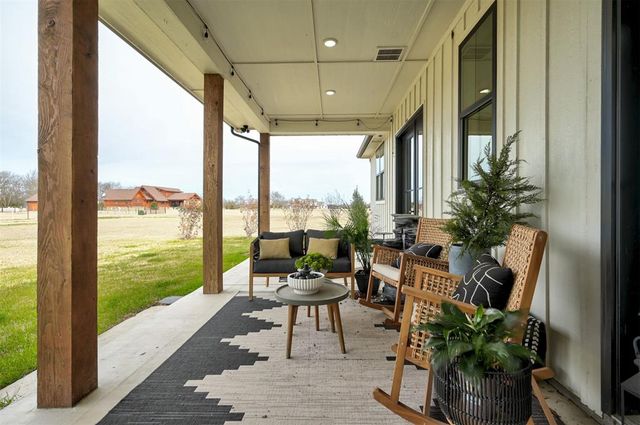 826 Wildflower Way, Goldsby, OK 73093