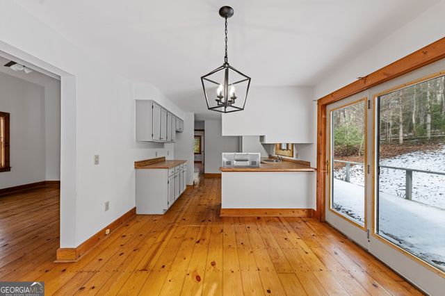 102 Captains Cove, Blairsville, GA 30512