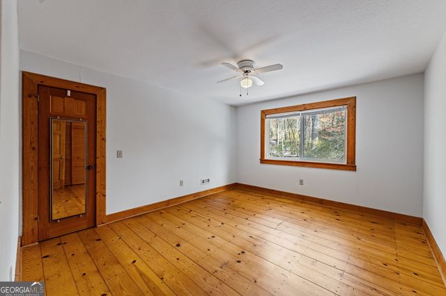 102 Captains Cove, Blairsville, GA 30512