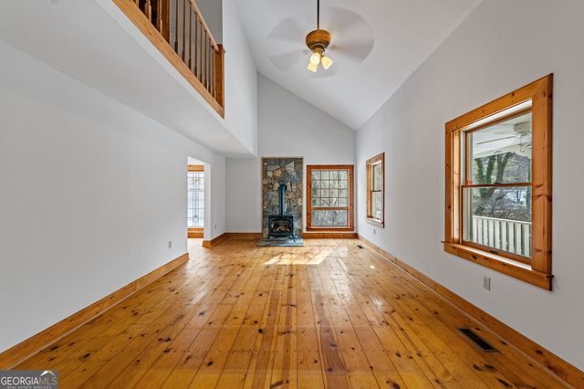 102 Captains Cove, Blairsville, GA 30512