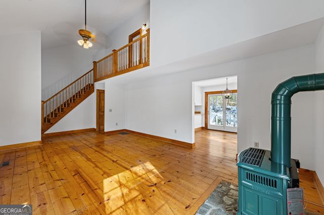 102 Captains Cove, Blairsville, GA 30512