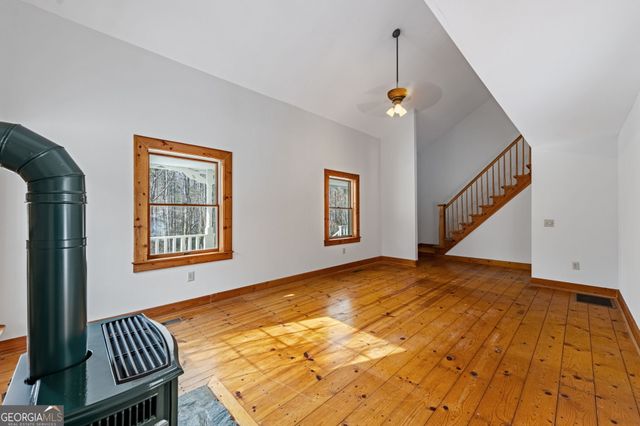 102 Captains Cove, Blairsville, GA 30512