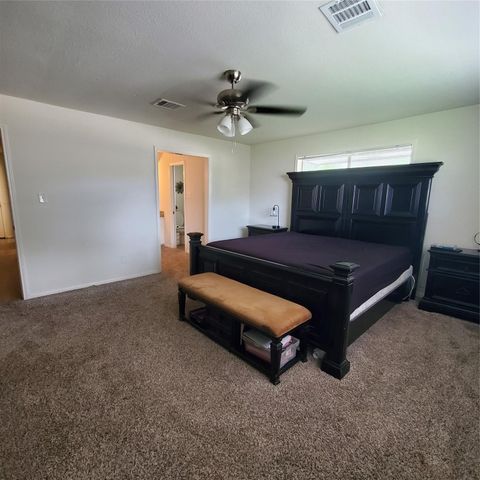 305 Hereford Rd, Brookshire, TX 77423