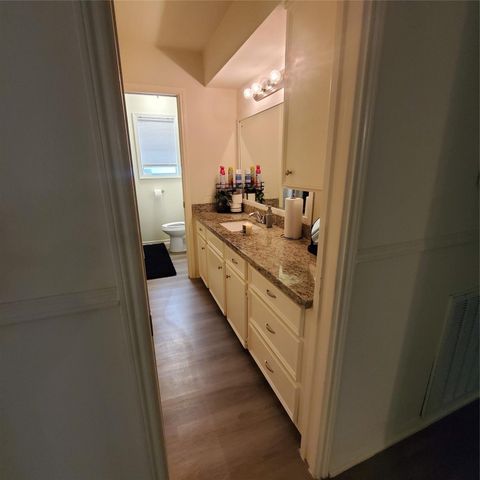 305 Hereford Rd, Brookshire, TX 77423