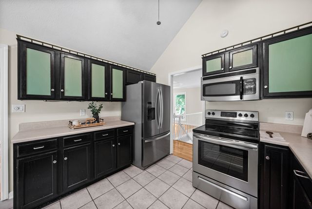 353 Deepwood Trl, Clarksville, TN 37042