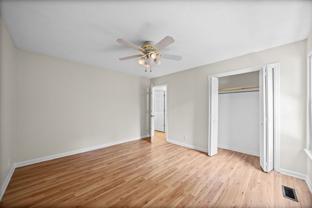 353 Deepwood Trl, Clarksville, TN 37042