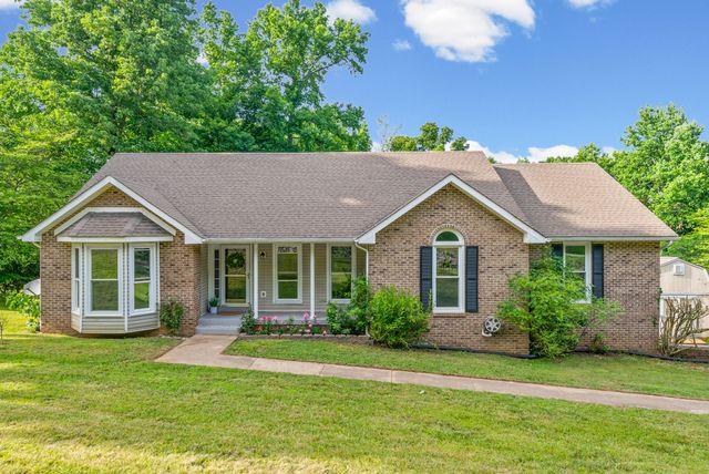 353 Deepwood Trl, Clarksville, TN 37042
