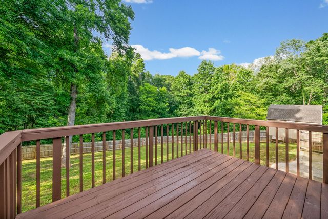 353 Deepwood Trl, Clarksville, TN 37042