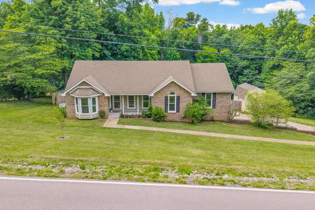 353 Deepwood Trl, Clarksville, TN 37042