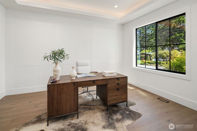 2425 153rd Avenue SE, Bellevue, WA 98007