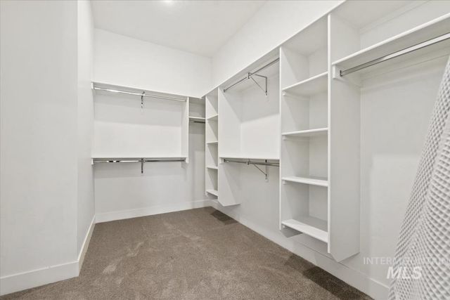 3541 E Warm Springs Ave, Boise, ID 83716