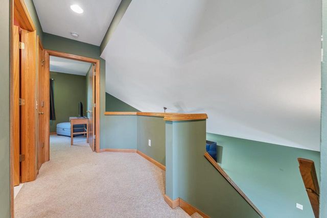 5911 E Open Meadow, Mcfarland, WI 53558