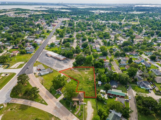 1203 S Main Street, Baytown, TX 77520