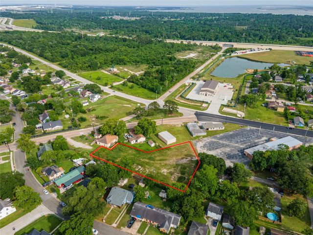 1203 S Main Street, Baytown, TX 77520