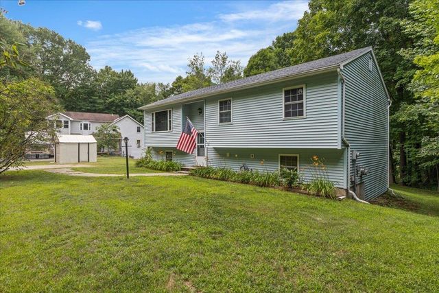 24 Lovely Lane, Milton, VT 05468