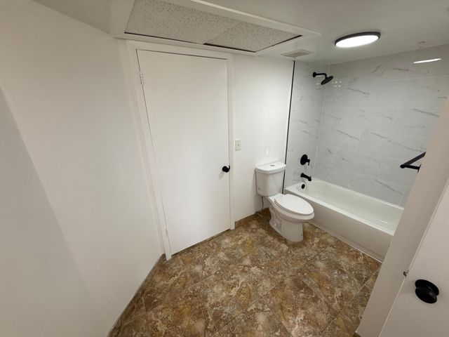 2851 N Oakland Forest Drive 307, Oakland Park, FL 33309