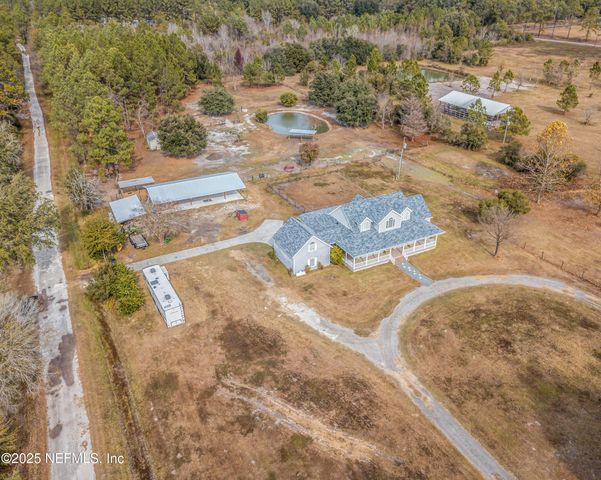 8219 MUD LAKE Road, Macclenny, FL 32063