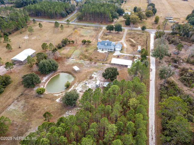 8219 MUD LAKE Road, Macclenny, FL 32063