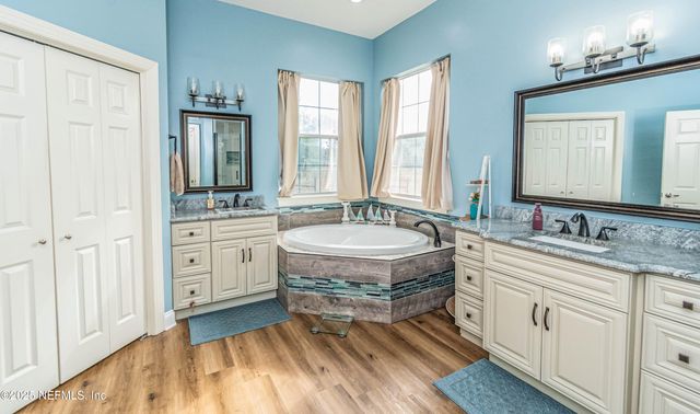 8219 MUD LAKE Road, Macclenny, FL 32063