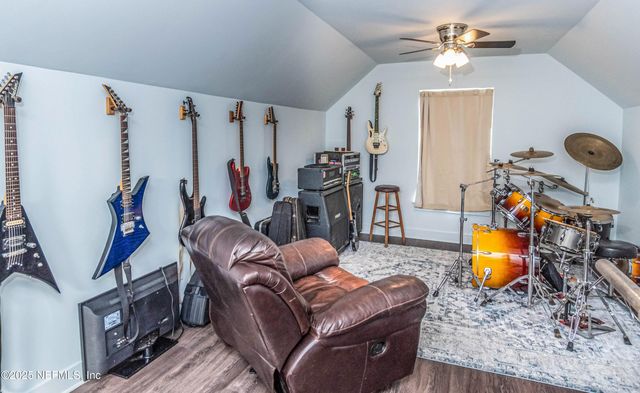 8219 MUD LAKE Road, Macclenny, FL 32063