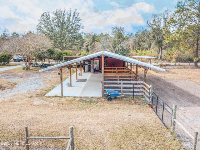 8219 MUD LAKE Road, Macclenny, FL 32063