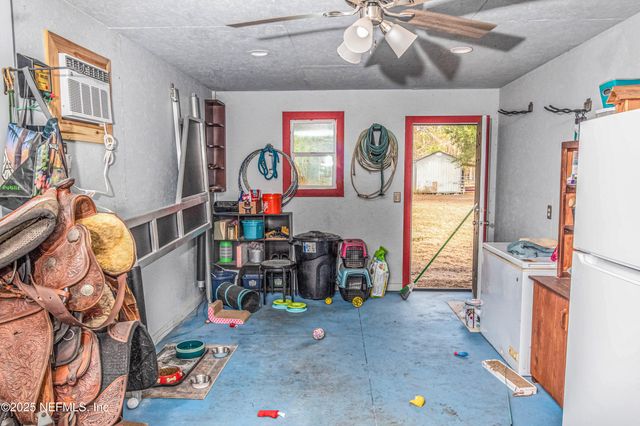 8219 MUD LAKE Road, Macclenny, FL 32063