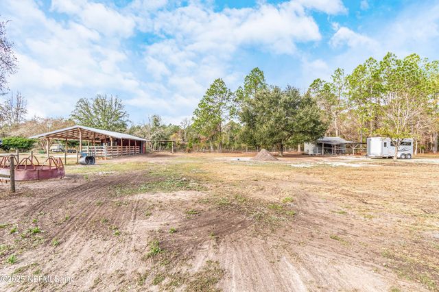 8219 MUD LAKE Road, Macclenny, FL 32063