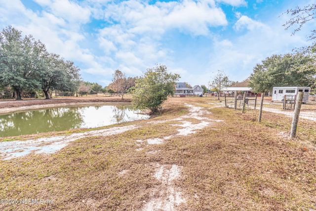 8219 MUD LAKE Road, Macclenny, FL 32063