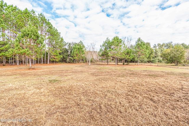 8219 MUD LAKE Road, Macclenny, FL 32063