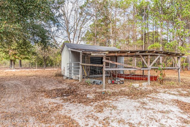 8219 MUD LAKE Road, Macclenny, FL 32063