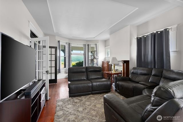 714 W First Street, South Bend, WA 98586