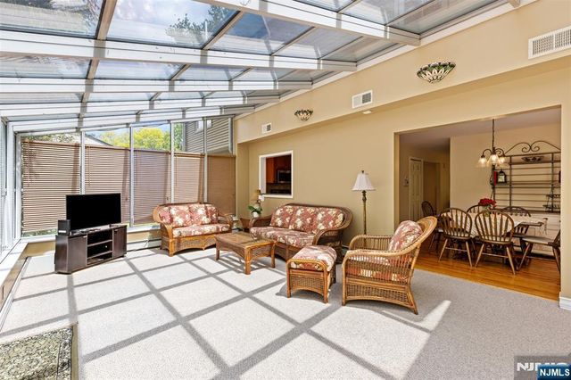 15 Lake Riconda Drive, Ringwood, NJ 07456
