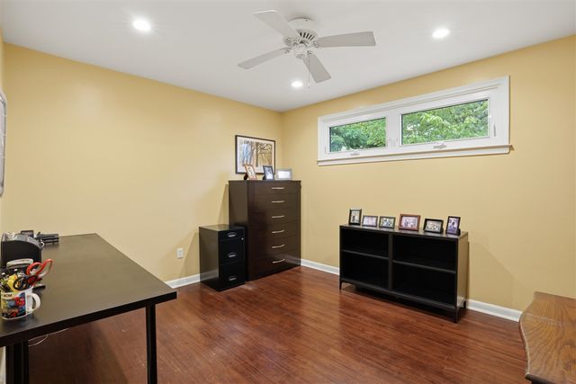 2655 Elsinore Drive, Waterford, MI 48328
