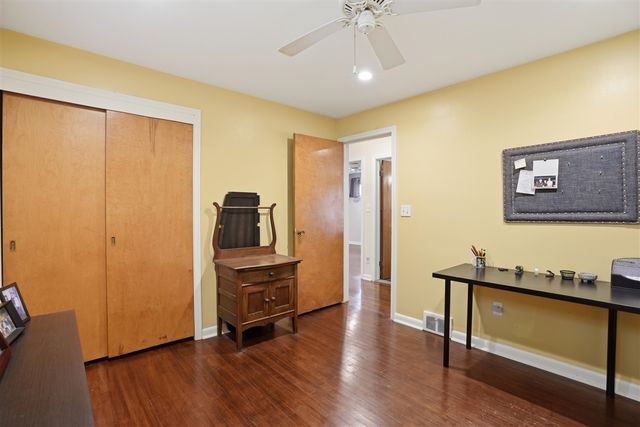 2655 Elsinore Drive, Waterford, MI 48328