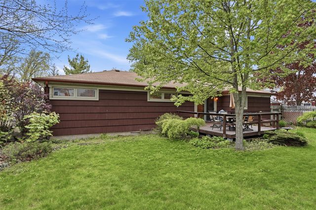 2655 Elsinore Drive, Waterford, MI 48328