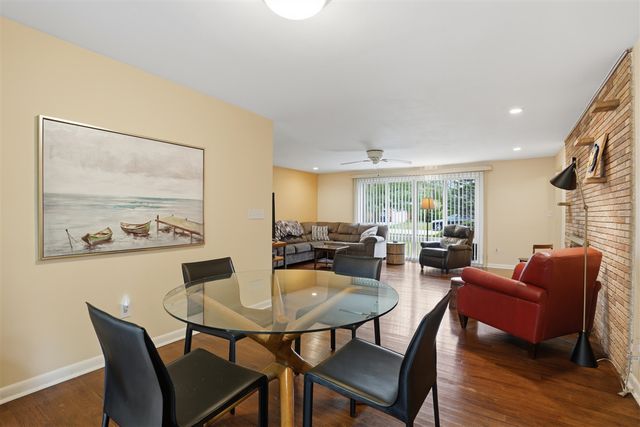 2655 Elsinore Drive, Waterford, MI 48328