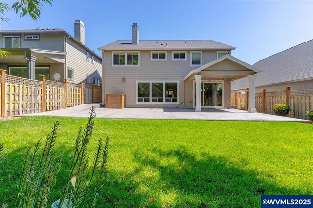 3882 Rogue Av S, Salem, OR 97302