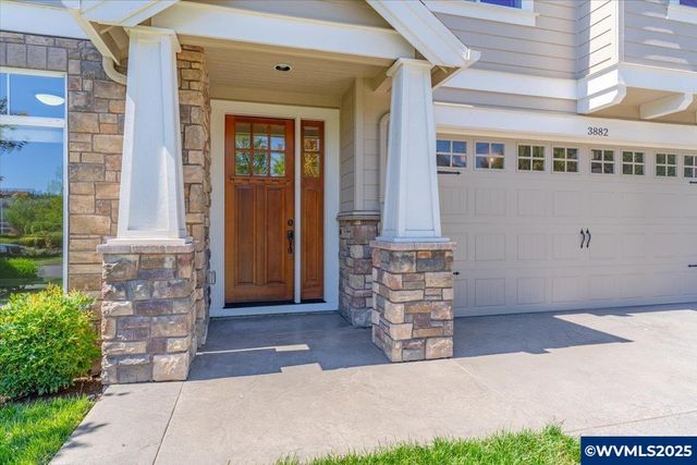 3882 Rogue Av S, Salem, OR 97302