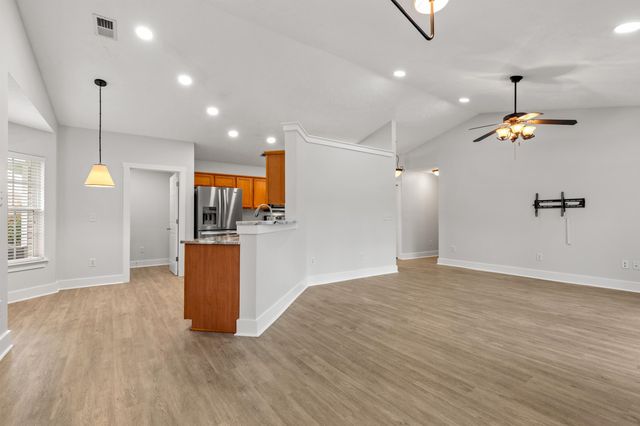 4464 West Walkerton Rd., Myrtle Beach, SC 29579
