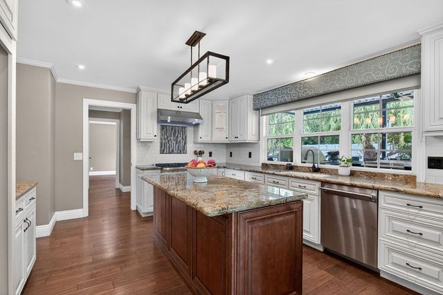 2244 E Pepper Hill Drive, Orange, CA 92867