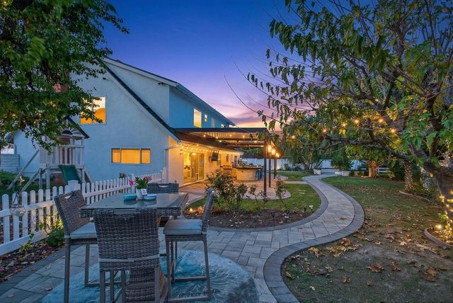 2244 E Pepper Hill Drive, Orange, CA 92867