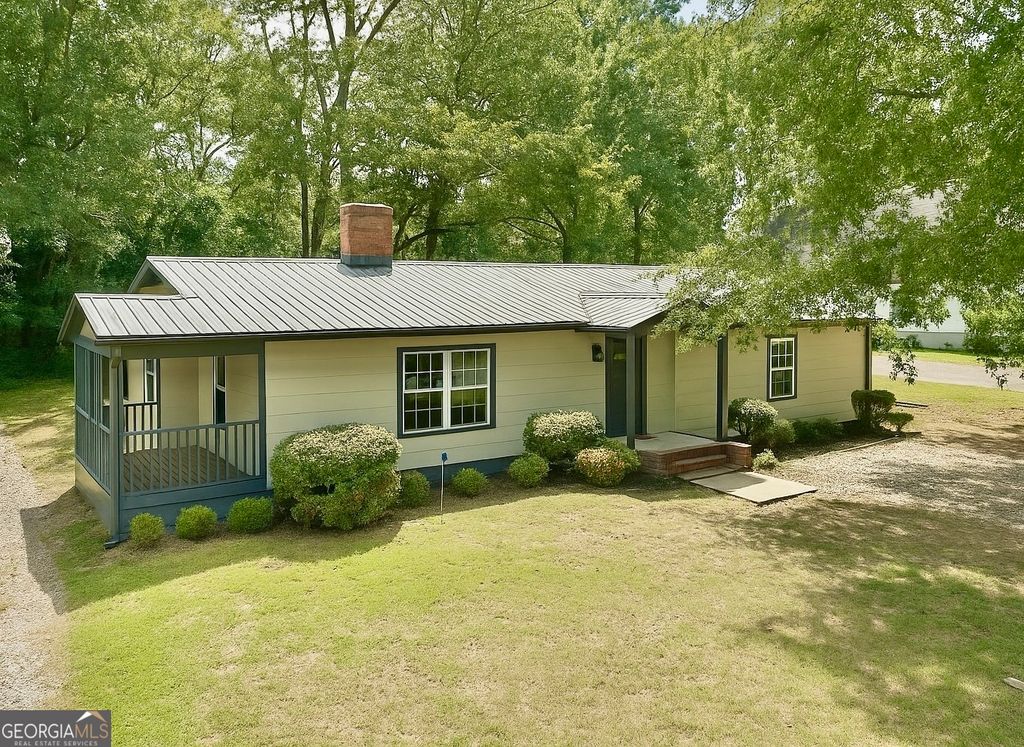127 Holly Street, Social Circle, GA 30025